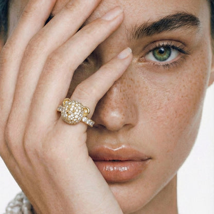 Bare Hug - Ring, Diamonds, Paved